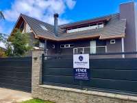 Casa en Venta en Barrio residencial Aldea del Este.  A 4 km del centro de Bariloche