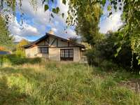 Casa de 3 dormitorios en Venta en Barrio El Prado. Calle Los Pinos